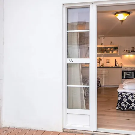 4 Star In Nyaraló *